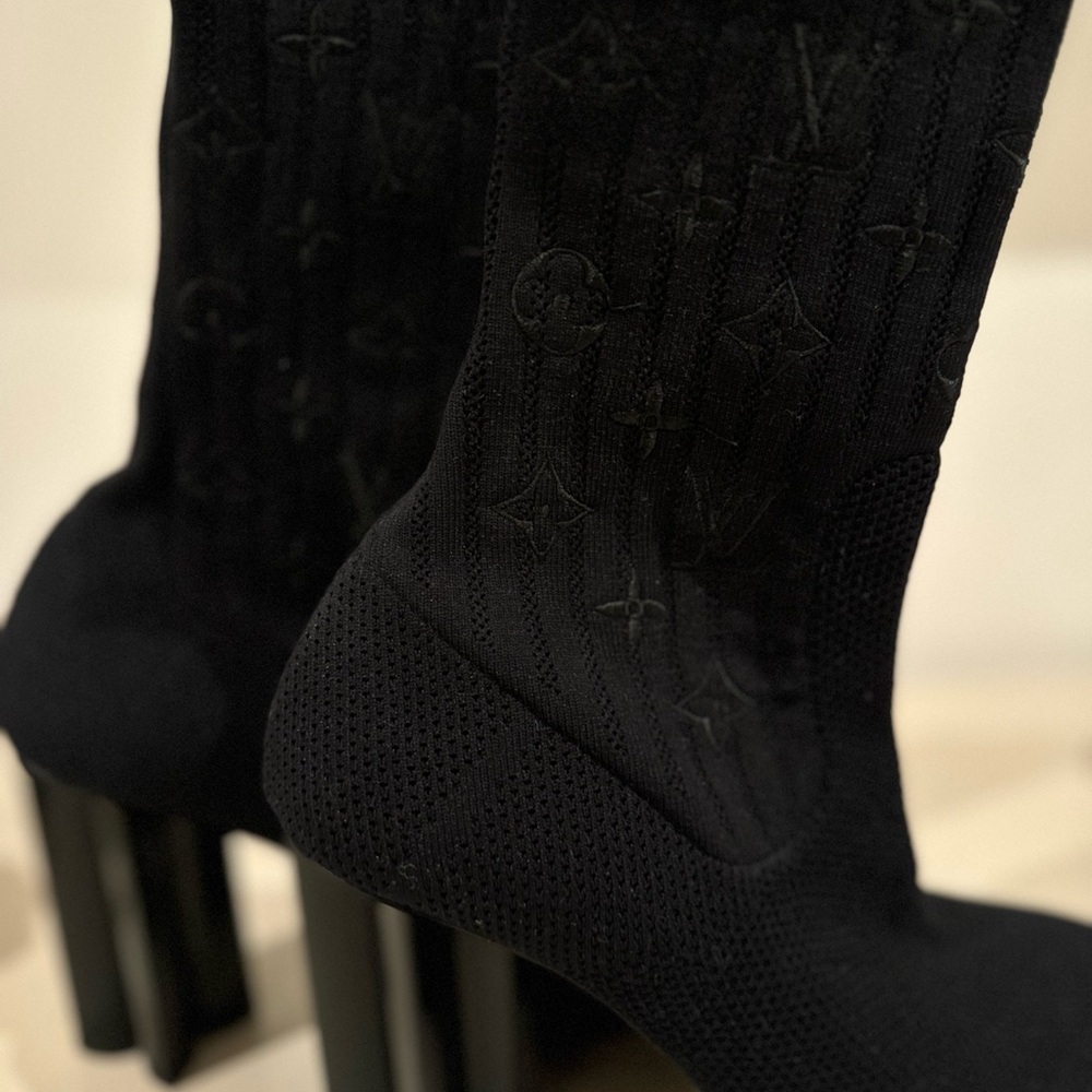 Louis Vuitton Black Monogram Knit Fabric Silhouette Ankle Boots